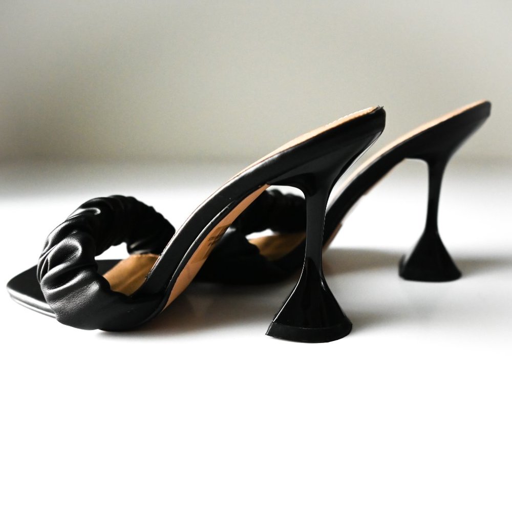 FASHION NOVA Black "Spool Heel" Square Toe 3 Inch Heel Sandals - Size 6.5